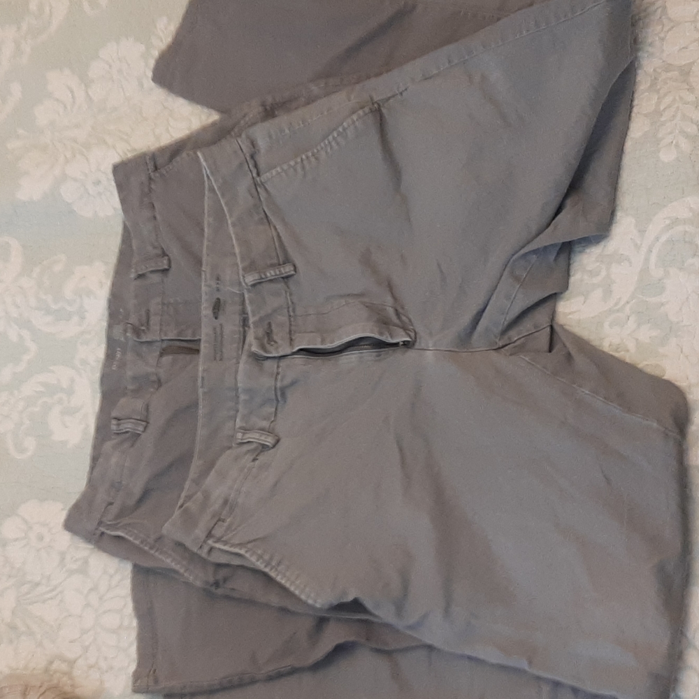 2 pair bundle Old Navy Men's pants